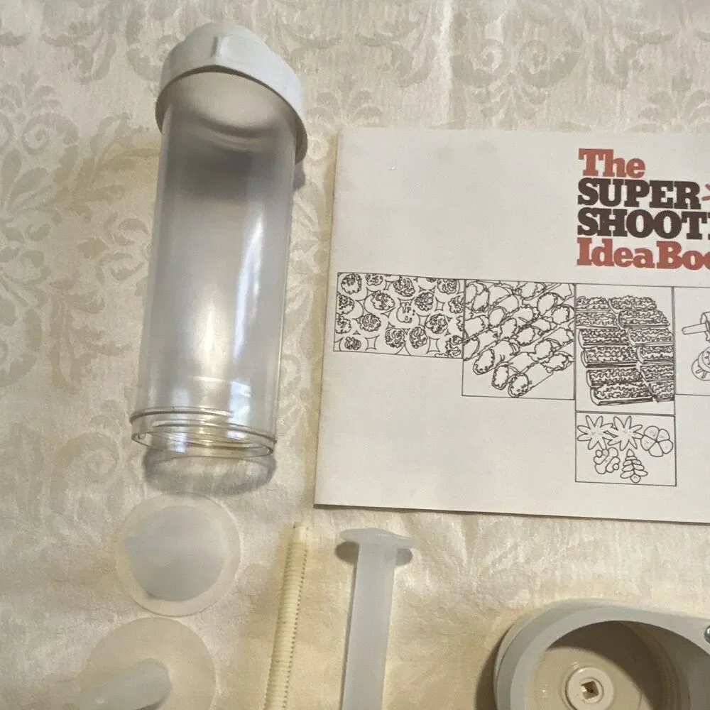 Vintage Wear-Ever Super Shooter Electric Cookie Press Canape Candy Maker 70001
